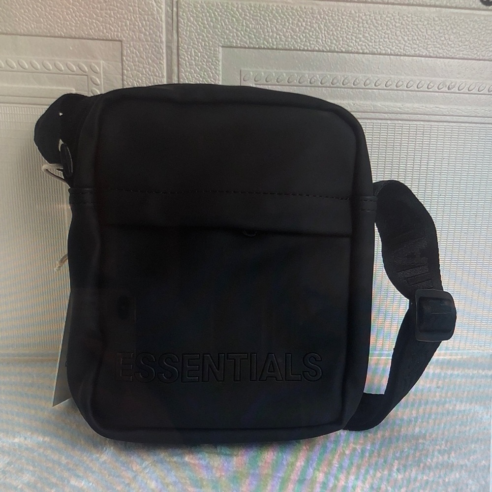 Essentials Black Belt Bag - Picture 4 of 9